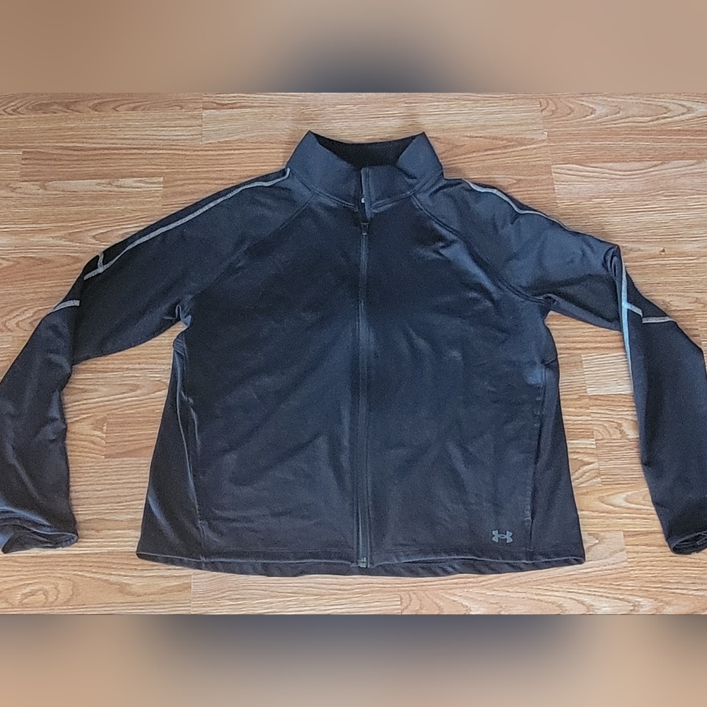 Under Armour Black Full-Zip Jacket With Thumbs Sleeves Size Large Worn One Time!
